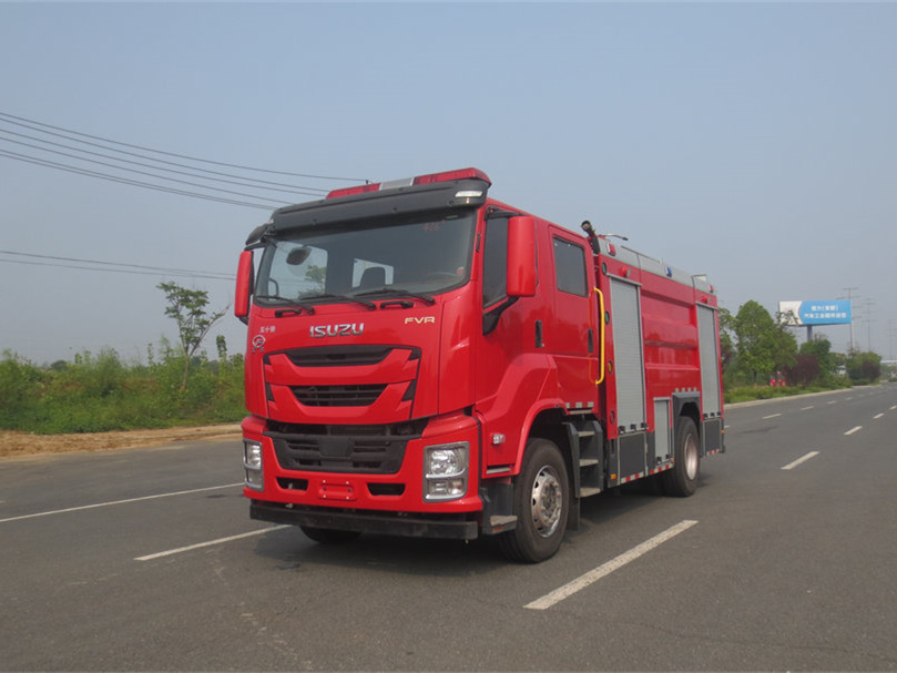 五十鈴6噸水罐消防車(chē)
